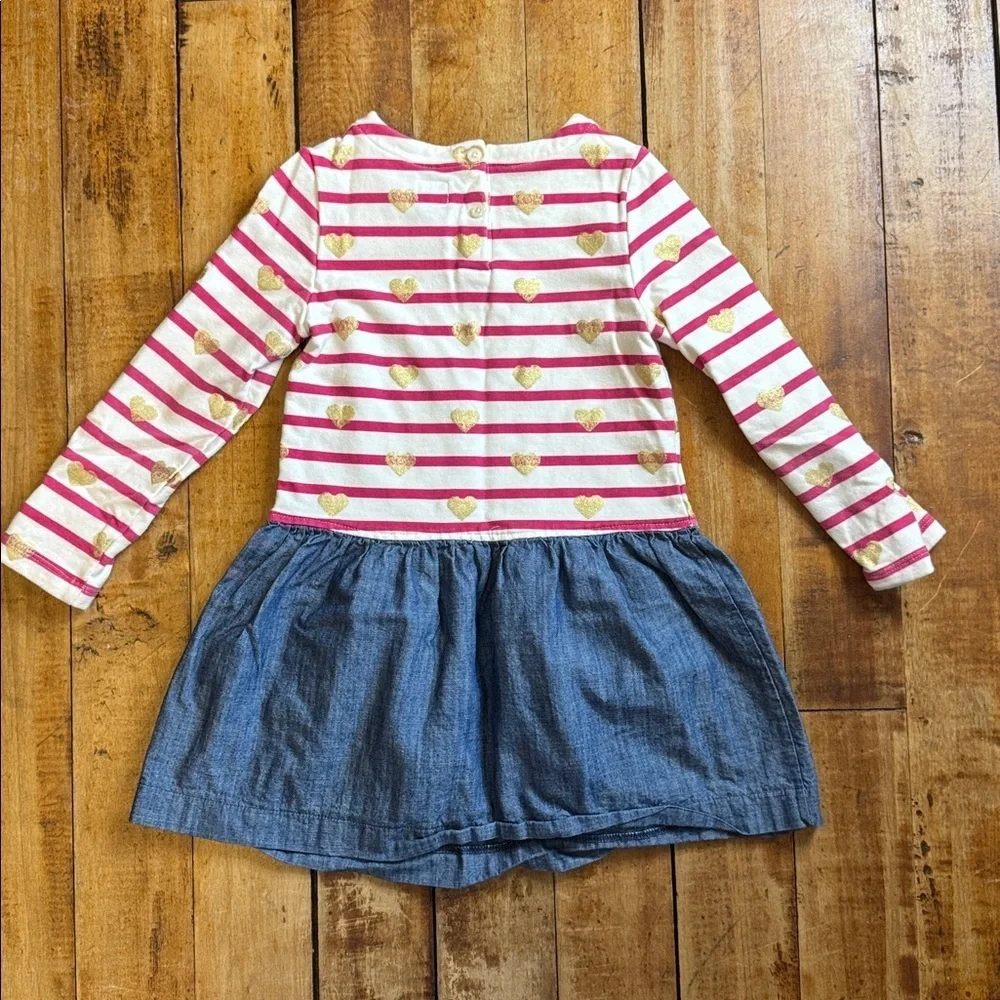 GAP long sleeve dress size 4 pink White stripe hearts valentines cotton